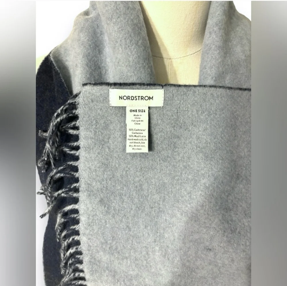 NORDSTROM Double Knit Cashmere Blend Two Color Scarf